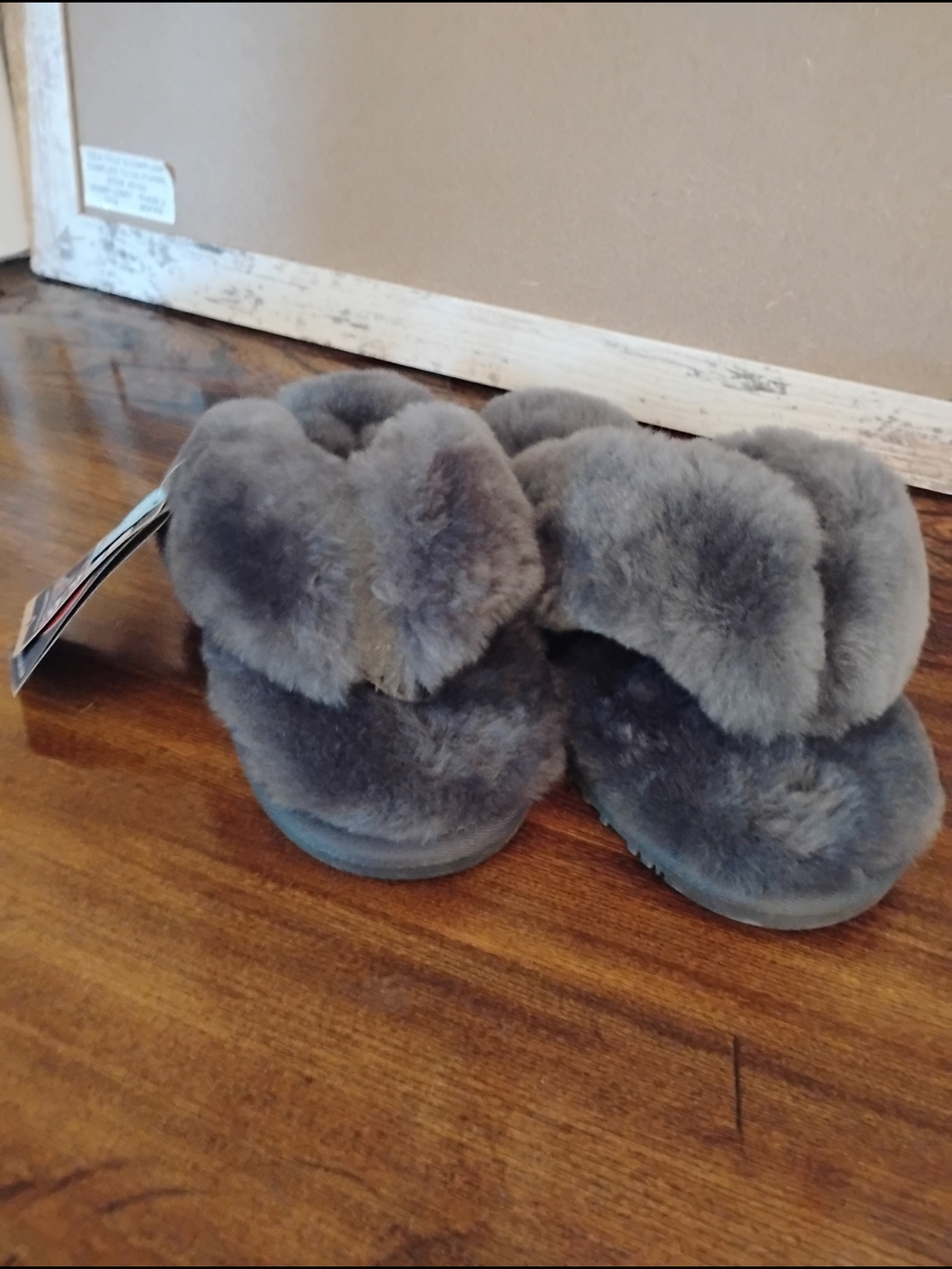 Lamo Gray Plush Faux Fur Slip-On Slippers